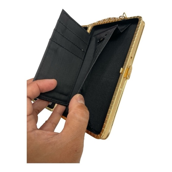 Aztec Pattern Clutch/ Purse/ Wallet. Has compartments for phone/ cards/money - Picture 5 of 10